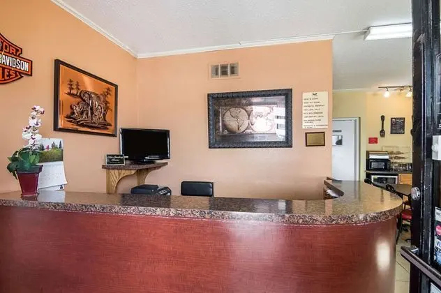 Econo Lodge - Lobi