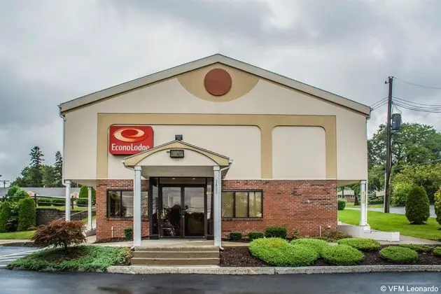 Econo Lodge Dewitt I-90