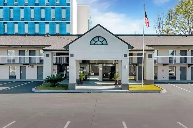 Econo Lodge Downtown Augusta - Dış Mekan