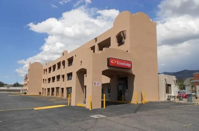 Econo Lodge East Suburbs