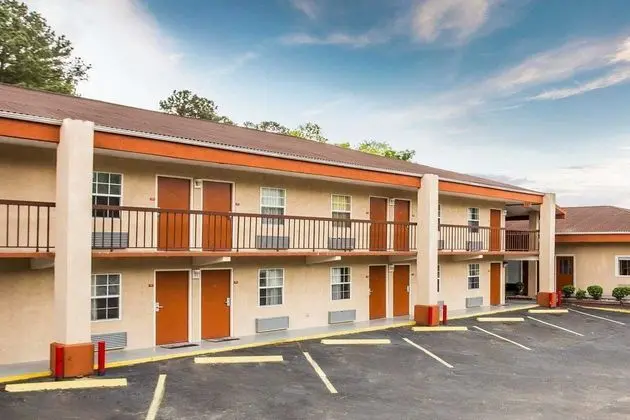 Econo Lodge Fort Jackson