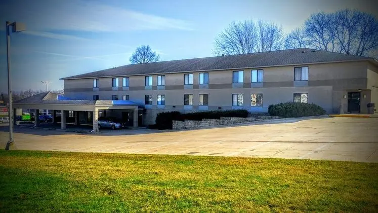 Econo Lodge Galena Area