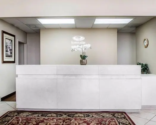 Econo Lodge I-44 - Exit 80 - Lobi