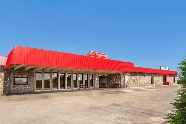 Econo Lodge Inn & Suites Brookings - Dış Mekan