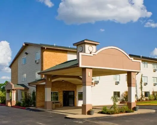 Econo Lodge Inn & Suites Clinton