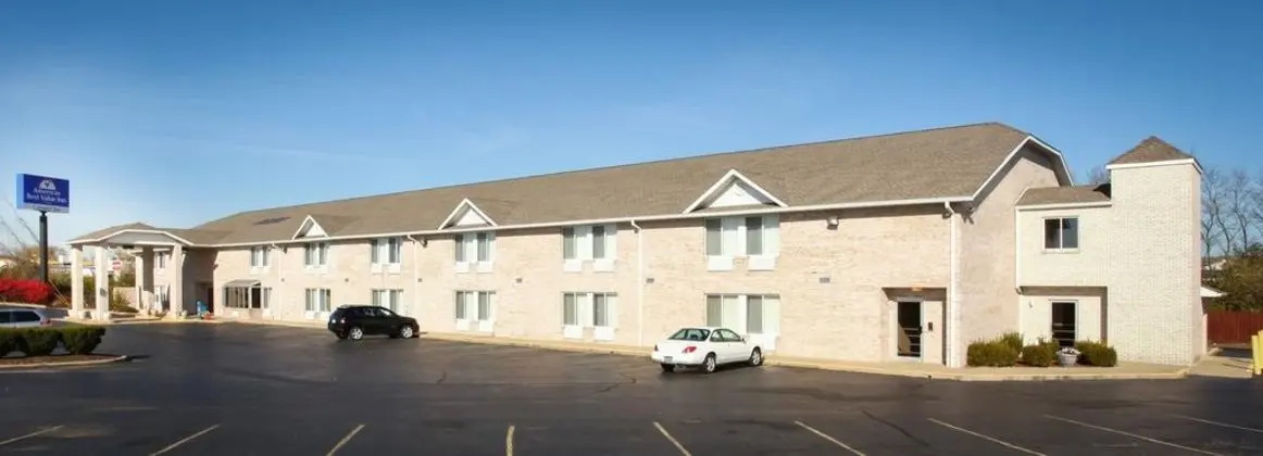 Econo Lodge  Inn & Suites