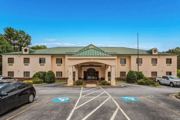 Econo Lodge Inn & Suites Marietta - Öne Çıkan Resim