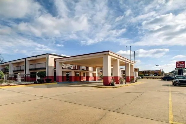 Econo Lodge Inn & Suites Meridian