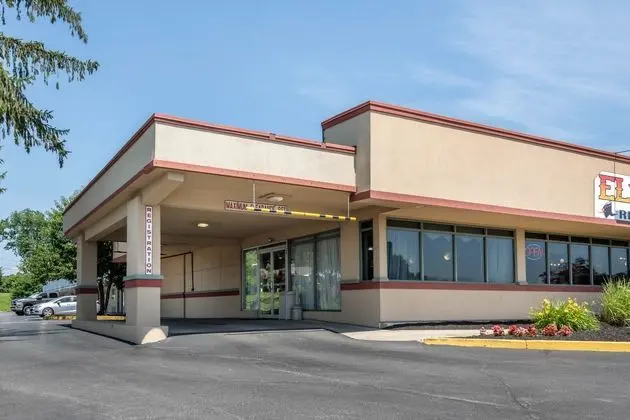 Econo Lodge Inn & Suites Shamokin Dam - Dış Mekan