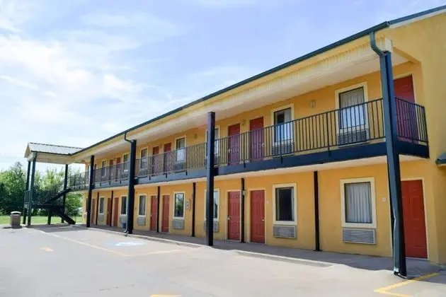 Econo Lodge Jonesboro - Dış Mekan