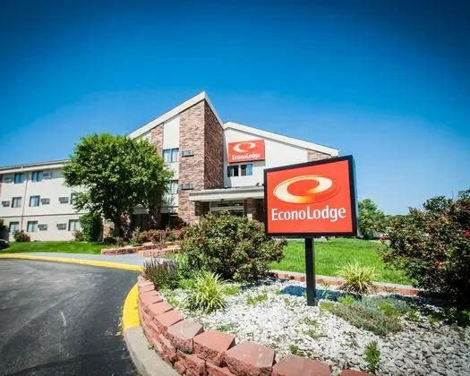 Econo Lodge Kansas City Downtown North - Dış Mekan