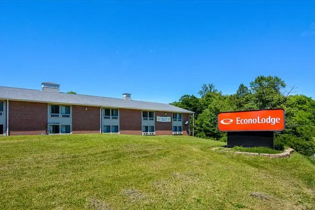 Econo Lodge Knoxville area