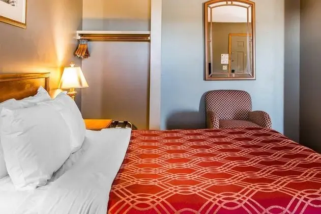 Econo Lodge Lakeside