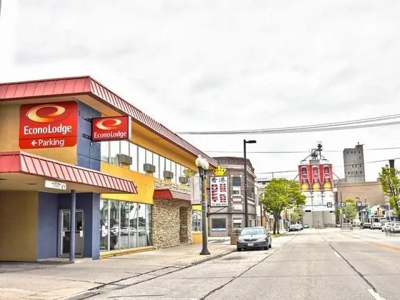 Econo Lodge Manitowoc Area