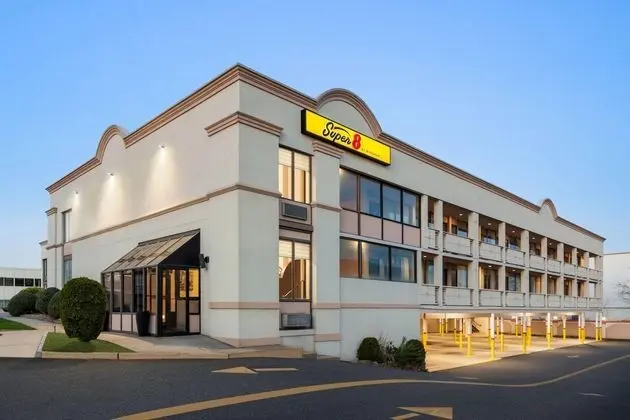 Econo Lodge Meadowlands - Dış Mekan