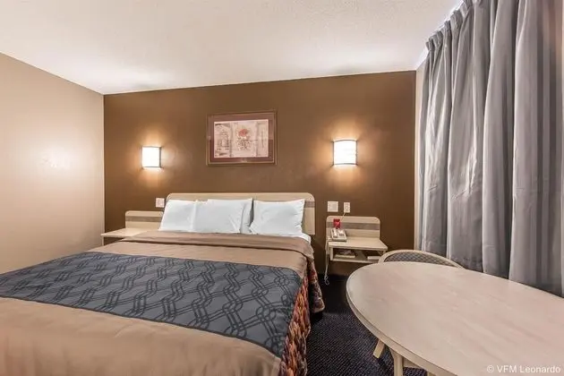 Econo Lodge Morristown area