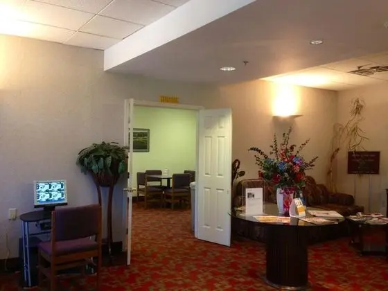 Econo Lodge Near Stewart International Airport