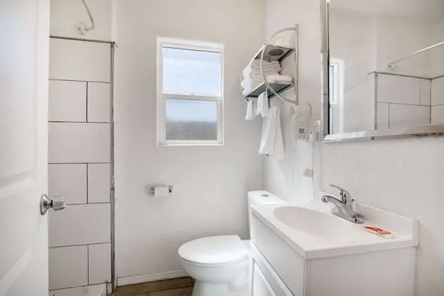 Econo Lodge - Banyo Tipleri