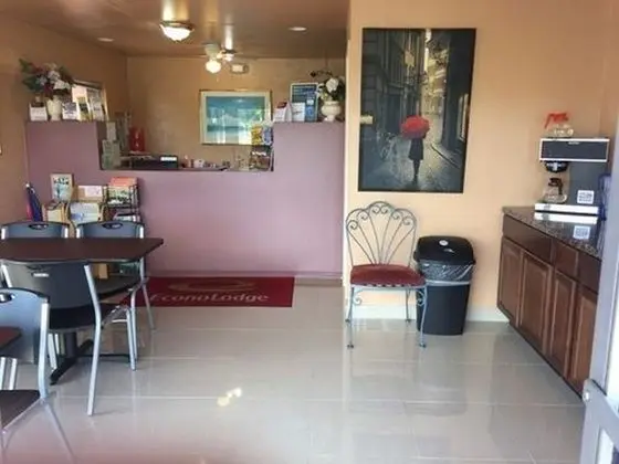 Econo Lodge North Fort Myers - Lobi