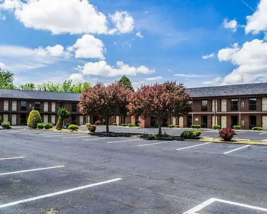 Econo Lodge North Southside