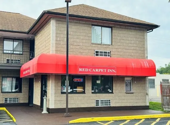 Econo Lodge - Dış Mekan