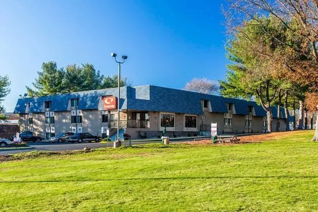 Econo Lodge (Plantsville) - Genel