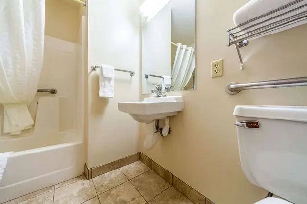 Econo Lodge - Banyo Tipleri