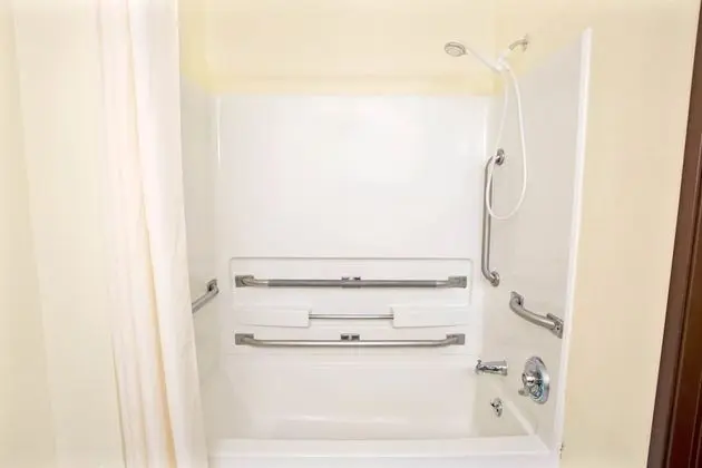 Econo Lodge - Banyo Özellikleri