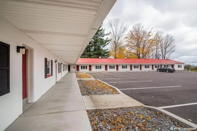 Econo Lodge St. Albans