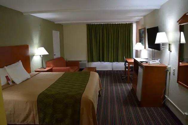 Econo Lodge Stone Mountain