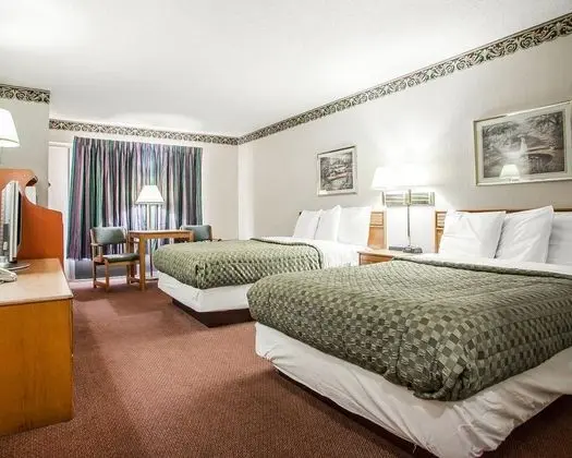 Econo Lodge Stroudsburg Area
