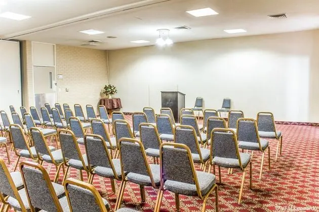 Econo Lodge & Suites - Genel