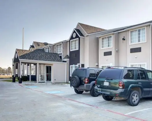 Econo Lodge & Suites Lewisville Area - Dış Mekan