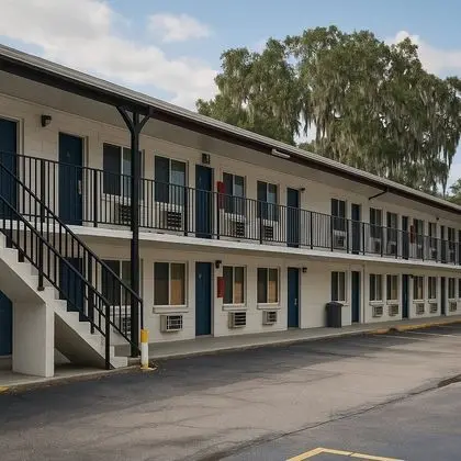 Econo Lodge University - Dış Mekan