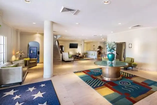 Econolodge Winter Haven - Lobi