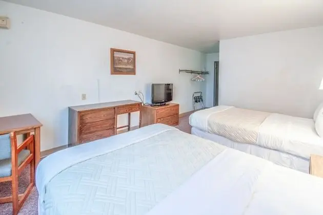 Economy Hotel Minot - Oda Düzeni
