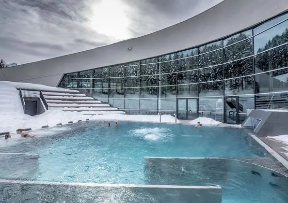 Ecrin Blanc Resort Courchevel - Havuz