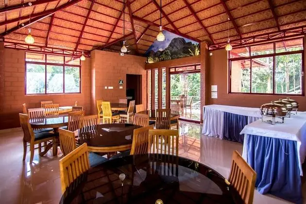 Edakkal Village Resort - Yerinde Yemek