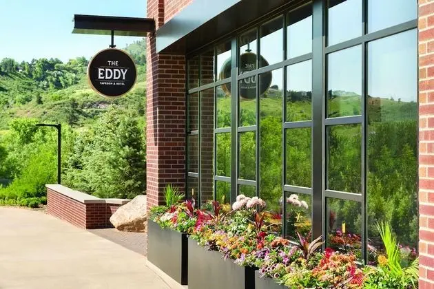 The Eddy Taproom & Hotel - Dış Mekan