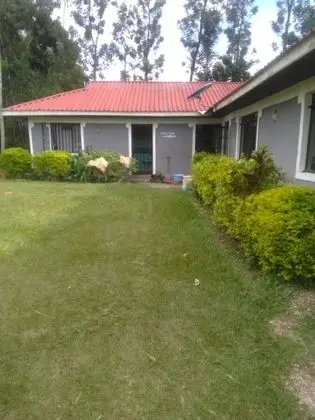 Eddys Resort