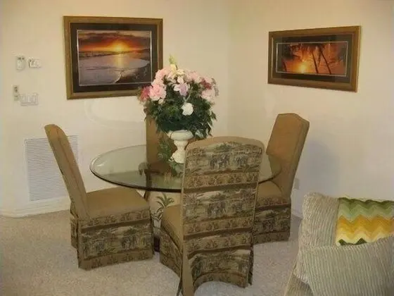 Eddystone's Lighthouse Bay Condo - Mutfak