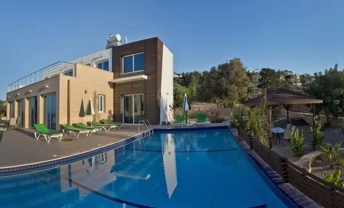 Villa Eden by Amy Villas