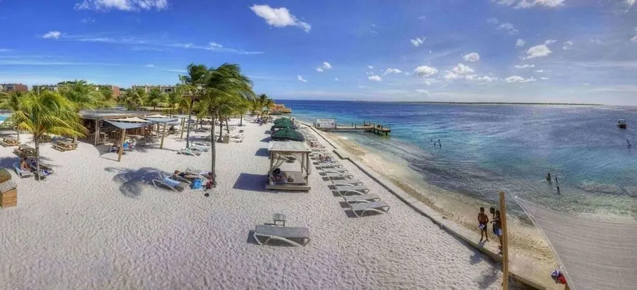 Eden Beach Resort - Plaj