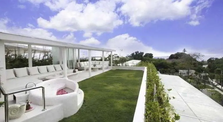 Eden The Residence at The Sea