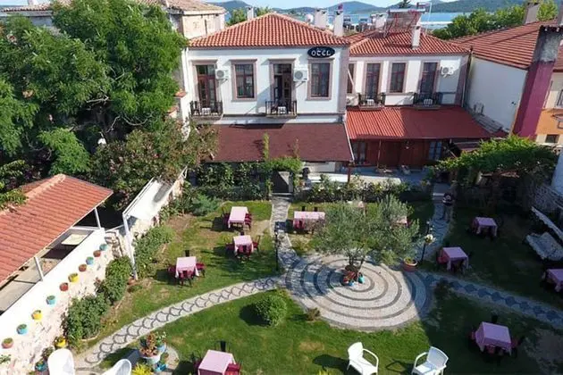 Eden Selene Hotel