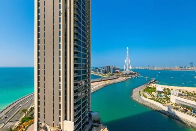 Eden's Dubai - 52/42 Emaar