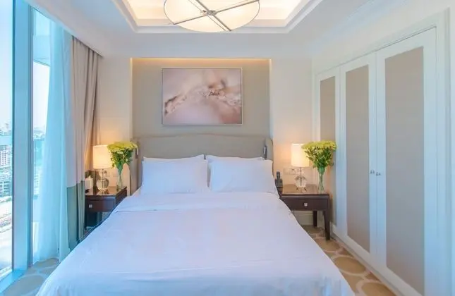 Edens Dubai - Address BLVD - Oda