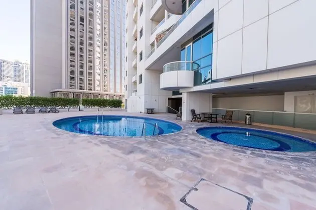 Eden's Dubai - KG Tower - Havuz