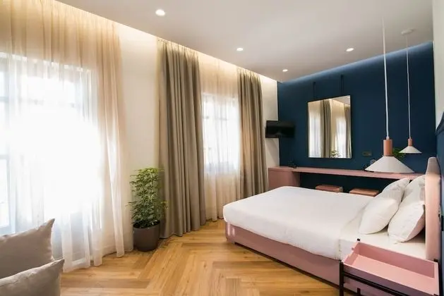 Ederlezi Zoubourlou Aparthotel - Oda