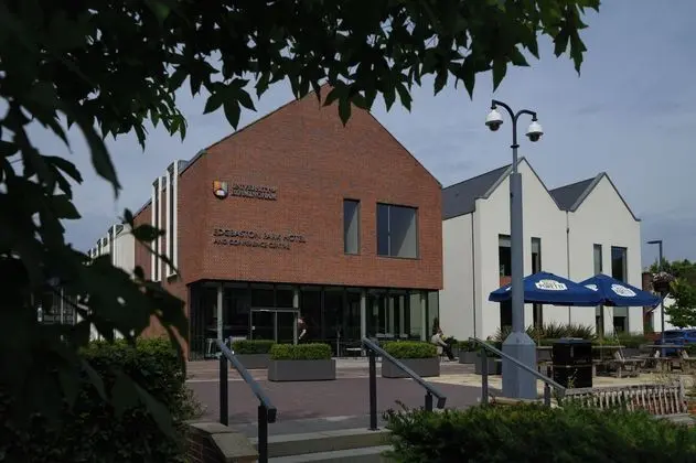 Edgbaston Park Hotel and Conference Centre - Dış Mekan